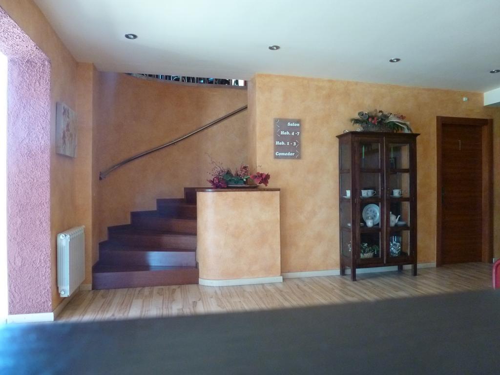 Hotel H Con Encanto Binefar Exterior photo